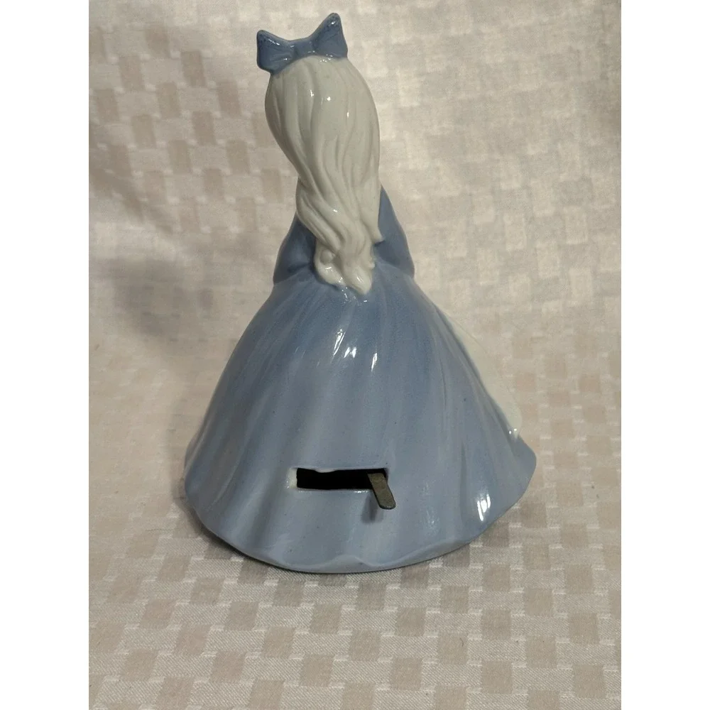 VTG Porcelain Bride Bouquet Music Box Plays Carpenters We've Only Just Begun